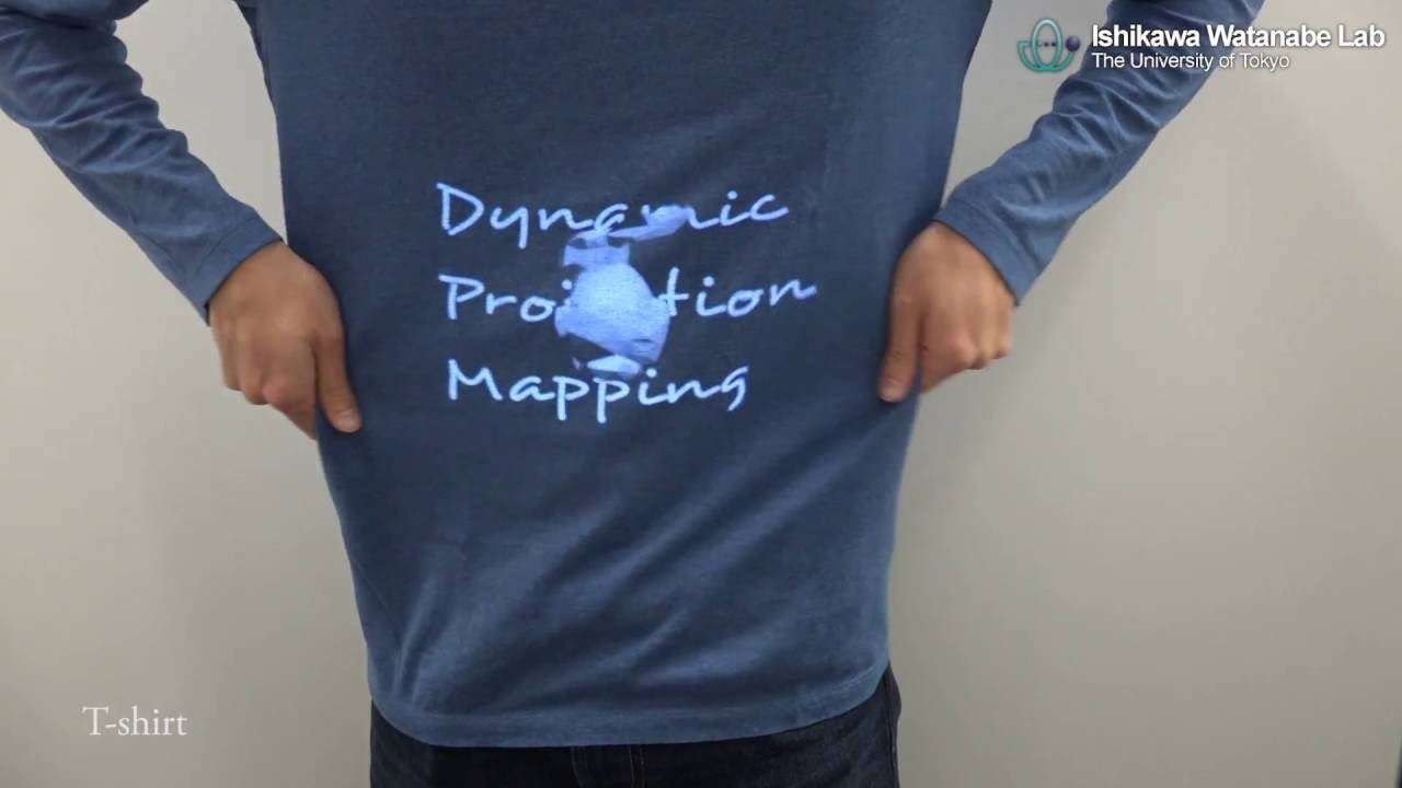 Dynamic projection mapping onto deforming non-rigid surface