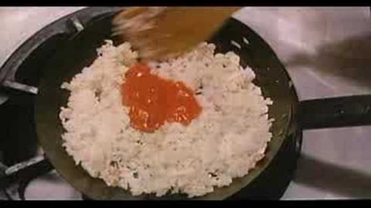 How to make an omurice (from Tampopo)