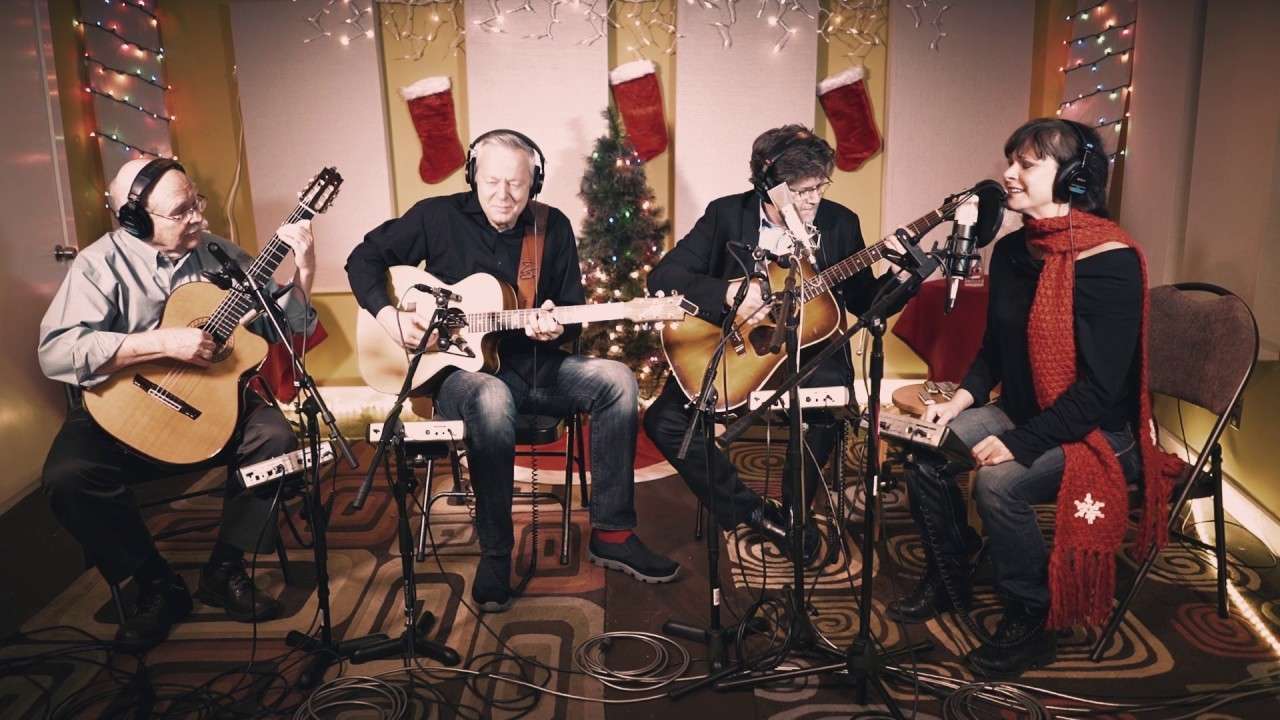 White Christmas | Holiday Music | Tommy Emmanuel