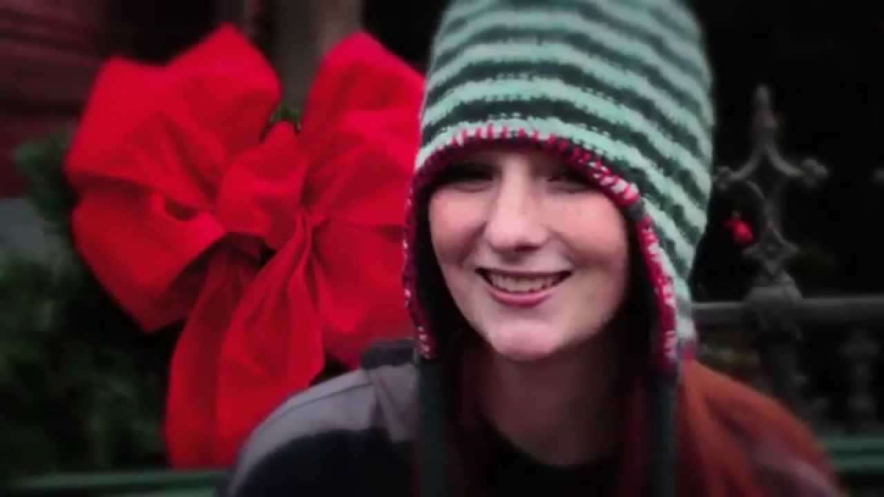 Christmas, Baby Please Come Home - Official Video (Featuring Amelia Eisenhauer)